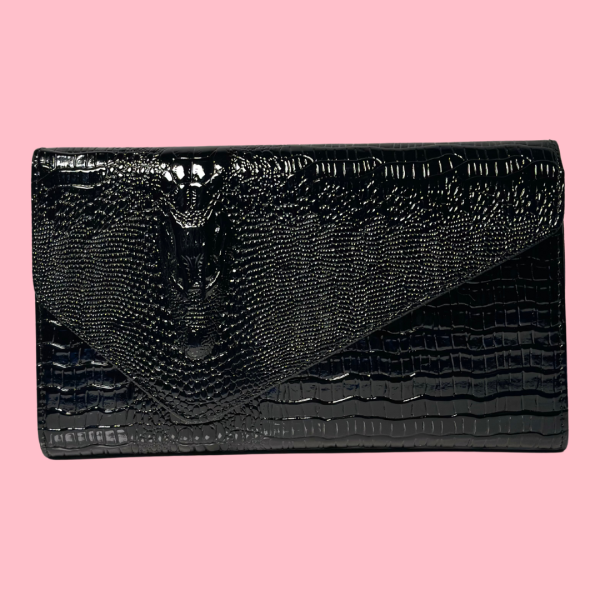 The Sleek Noir Clutch